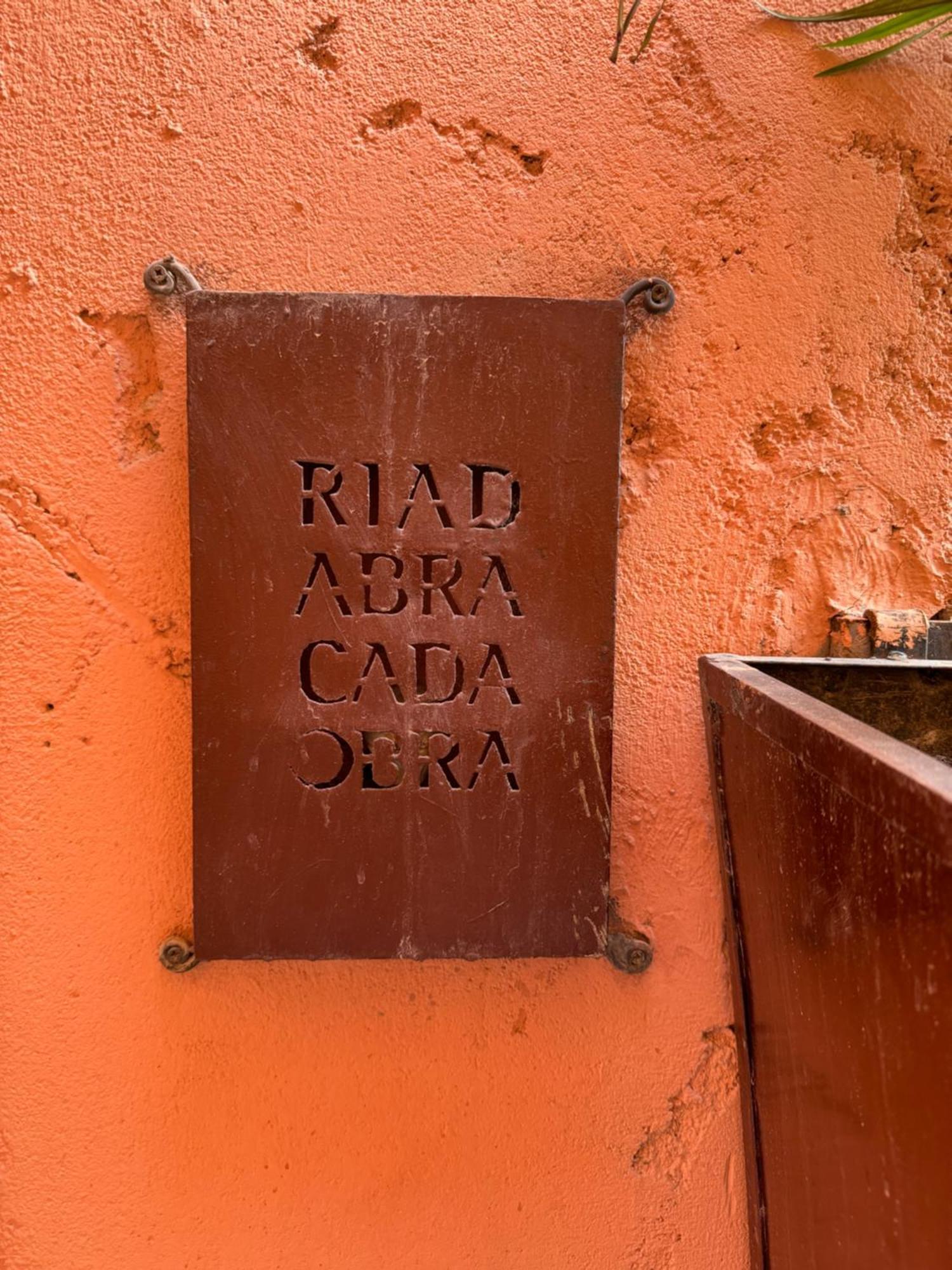 Отель Riad Abracadabra Марракеш Экстерьер фото